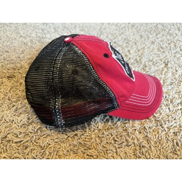 Luke Bryan Distressed Cap Hat Adjustable Strap Red Black Mesh Unisex Country - Picture 4 of 9